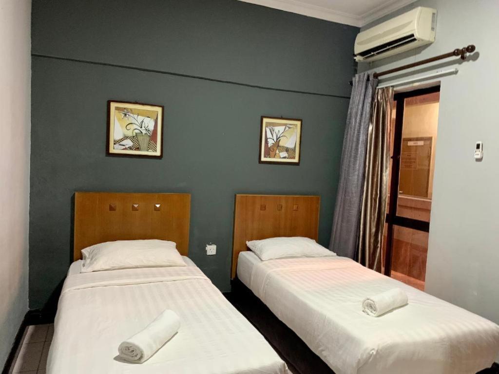 Marina Court Vacation Home 3 Bedrooms - كوتا كينابالو المظهر الخارجي الصورة