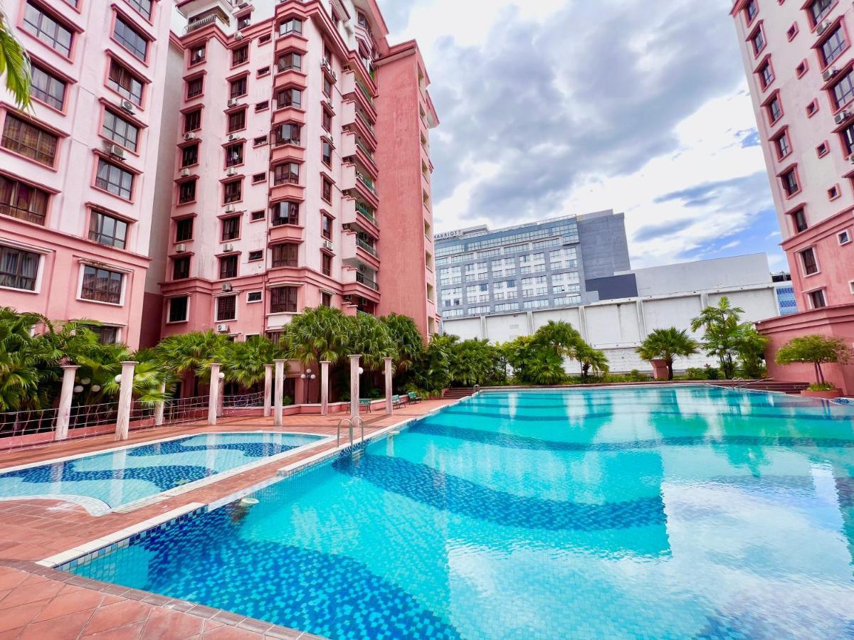 Marina Court Vacation Home 3 Bedrooms - كوتا كينابالو المظهر الخارجي الصورة