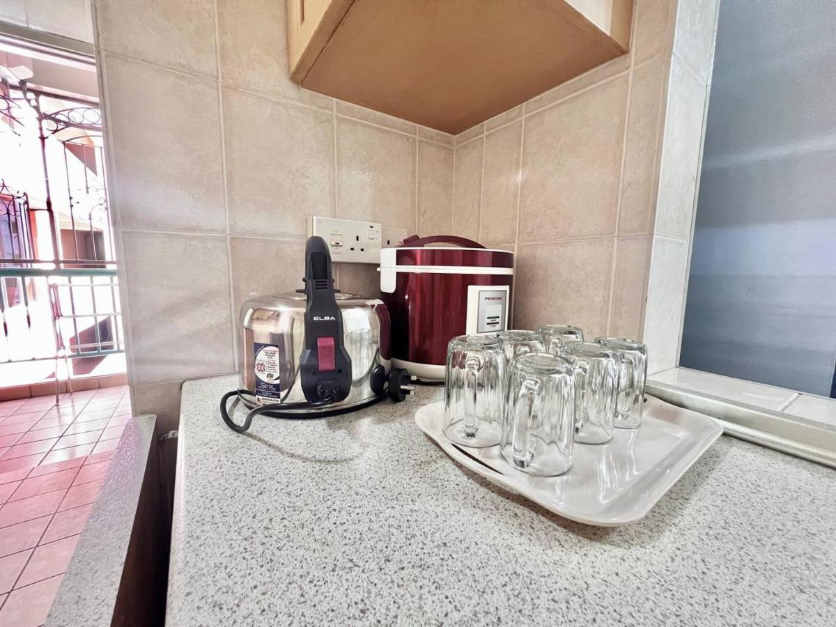 Marina Court Vacation Home 3 Bedrooms - كوتا كينابالو المظهر الخارجي الصورة