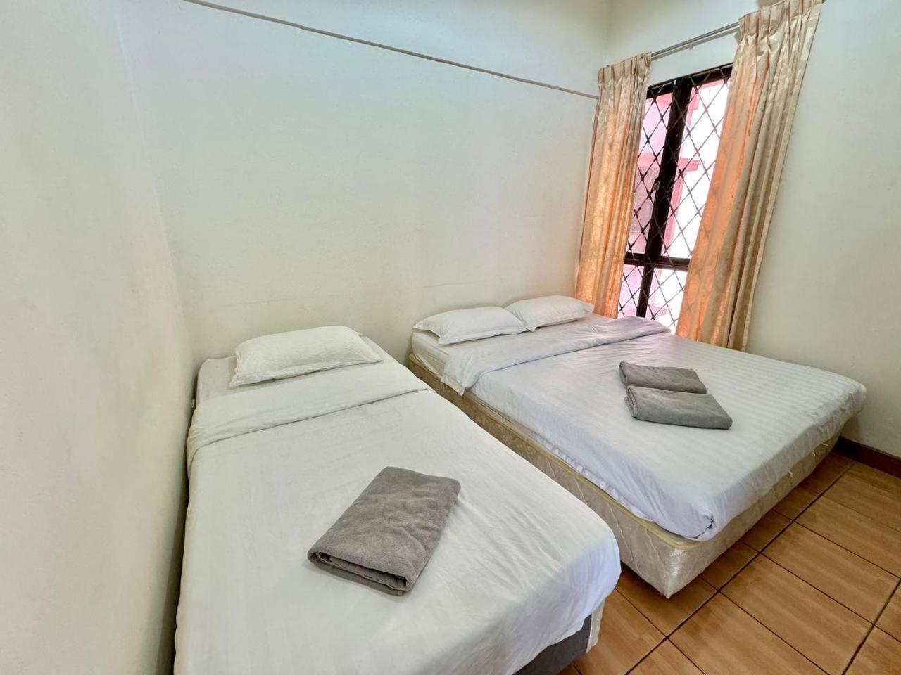 Marina Court Vacation Home 3 Bedrooms - كوتا كينابالو المظهر الخارجي الصورة